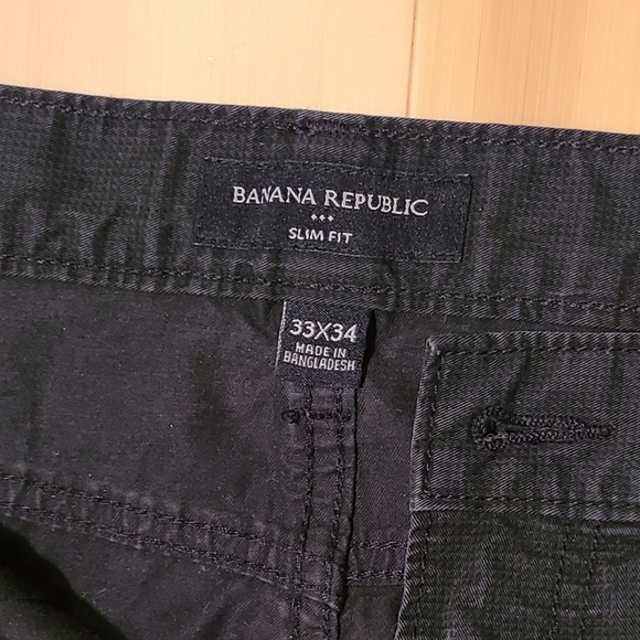 Banana Republic Men's Slim Fit patterned pants - Picture 3 of 3